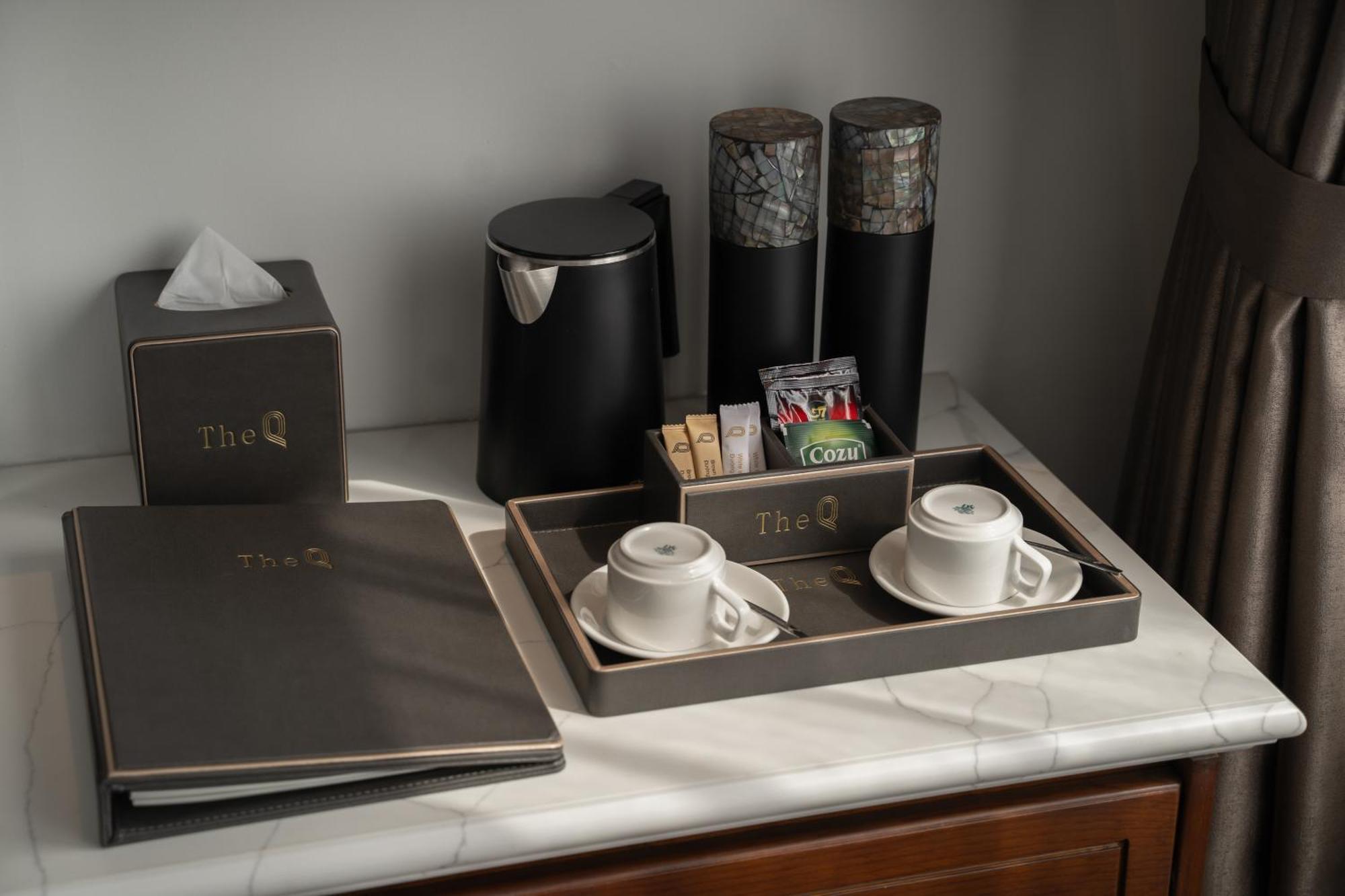 The Q Boutique Hotel Hanoi Buitenkant foto