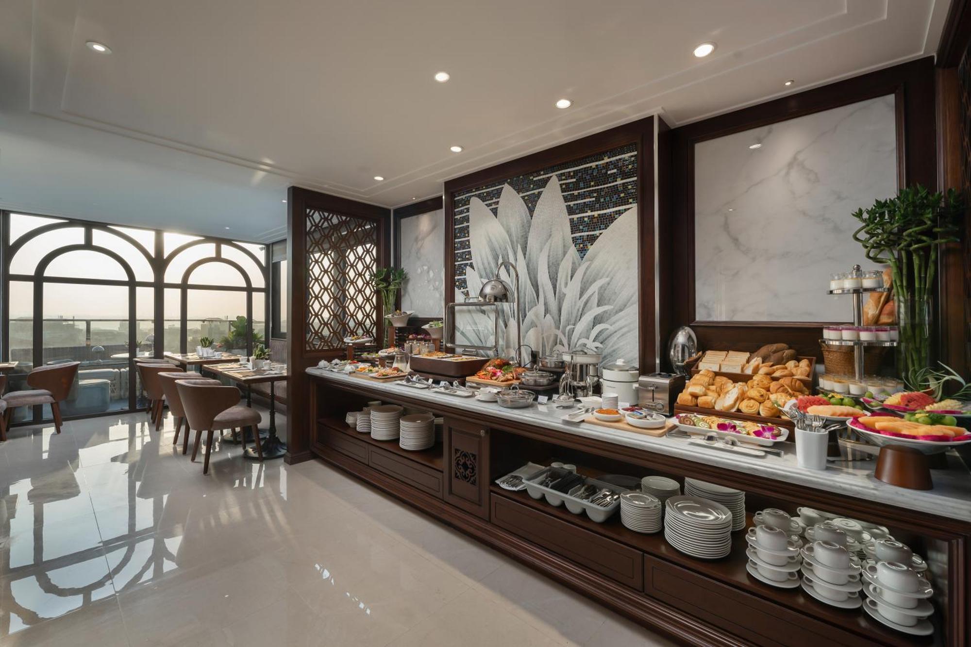 The Q Boutique Hotel Hanoi Buitenkant foto